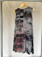 Load image into Gallery viewer, Traveler's Dress with Pockets - New Spring