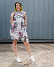 Load image into Gallery viewer, Traveler's Dress with Pockets - New Spring